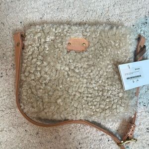 Your bag of holding - shearling and gold